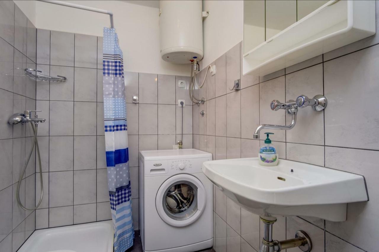 Apartments Ivna Veli Lošinj Eksteriør bilde
